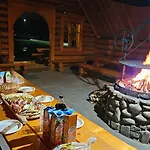 Bed and Breakfast Pod Kozincem 3*
