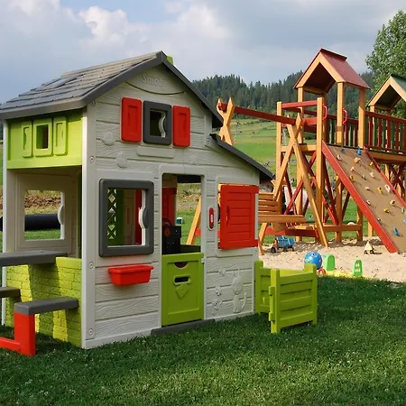 Bed & Breakfast Pod Kozincem 3*