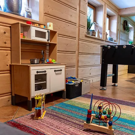 Bed & Breakfast Pod Kozincem 3*